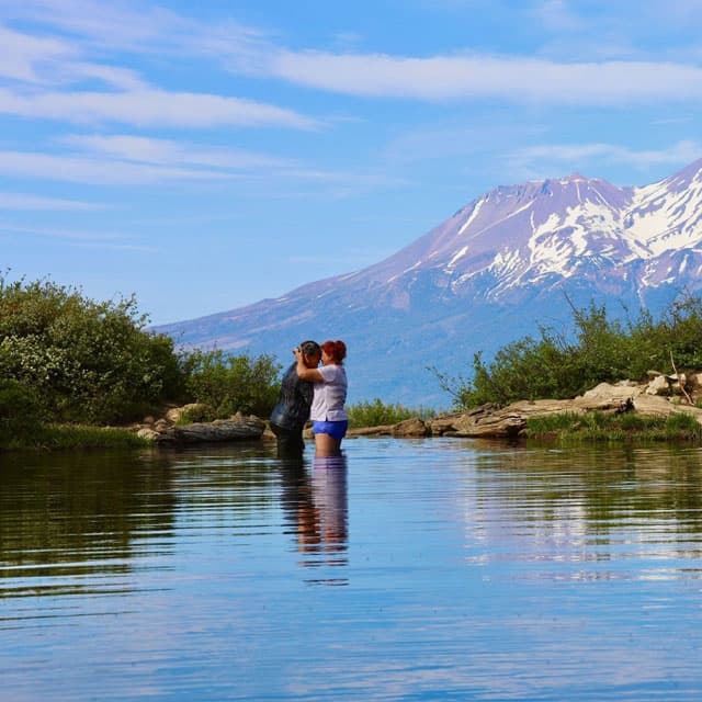Contacta con Escuela Luz de Luz, tu centro de bienestar en Pontevedra